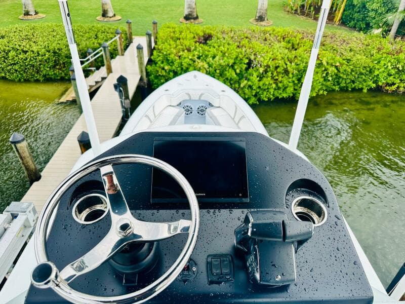 2024 Contender 39 ST