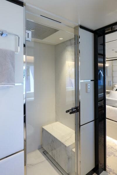 2025 Majesty Yachts 120