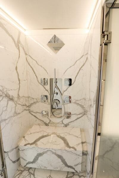 2025 Majesty Yachts 120