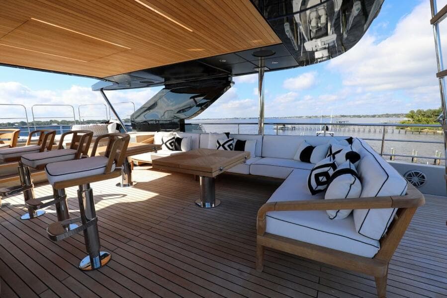 2025 Majesty Yachts 120