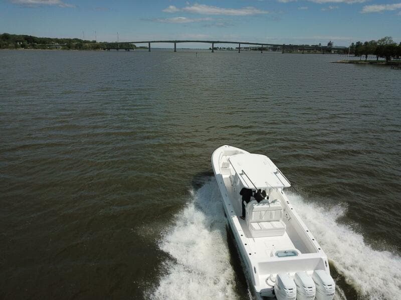 2022 Invincible 39 Open Fisherman Running Overhead