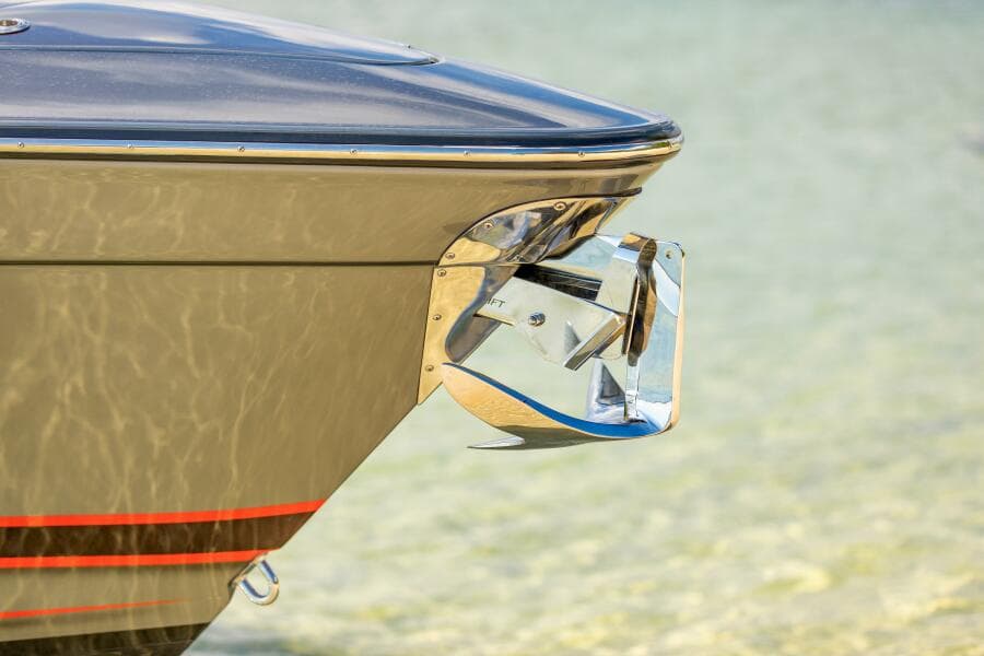 Aerial Stern Quarter Running