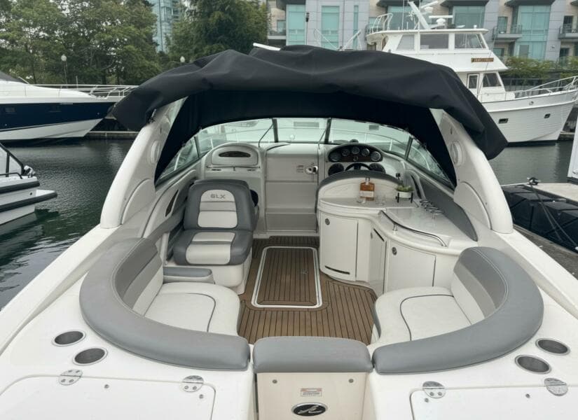 2007 Sea Ray 29SLX with cuddy cabin