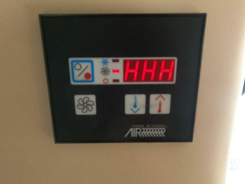 2003 Meridian 34 Convertible