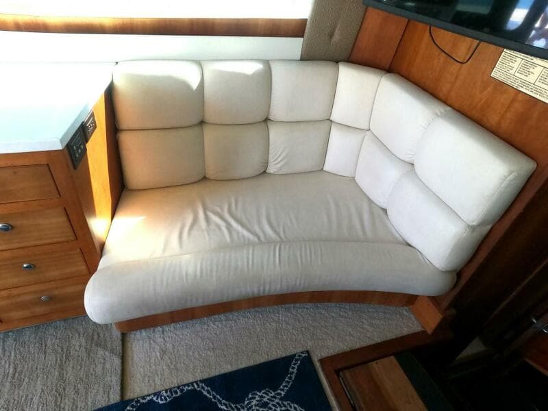 2002 Luhrs 34 Convertible