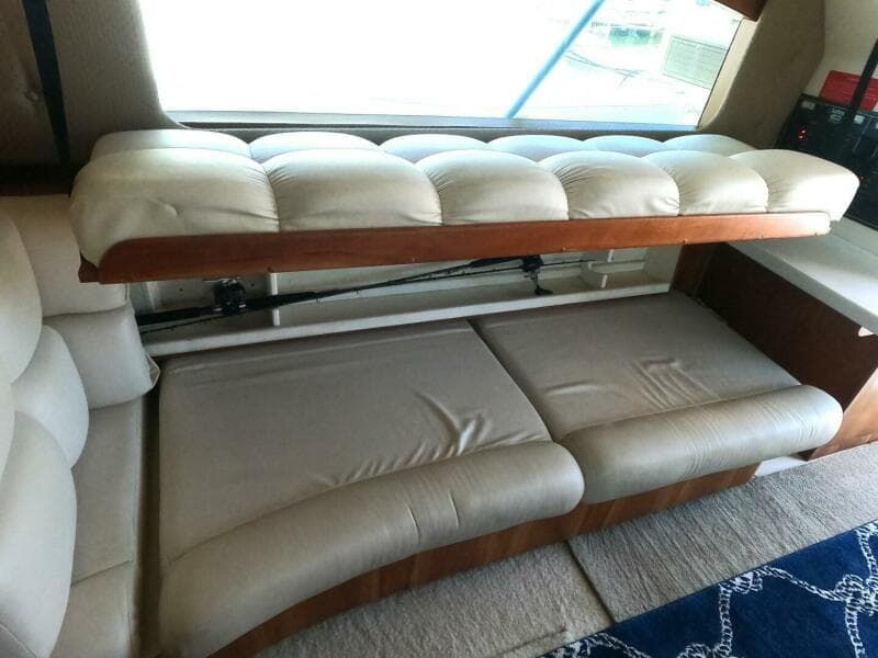 2002 Luhrs 34 Convertible