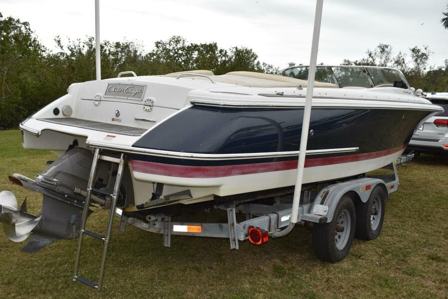 2009 Chris-Craft Corsair 25