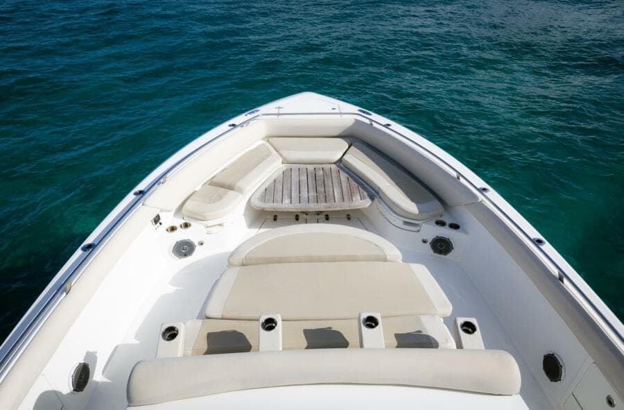 2017 Boston Whaler  - Photo 8