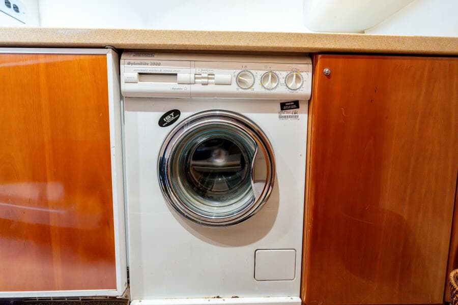 2003 Viking Princess 