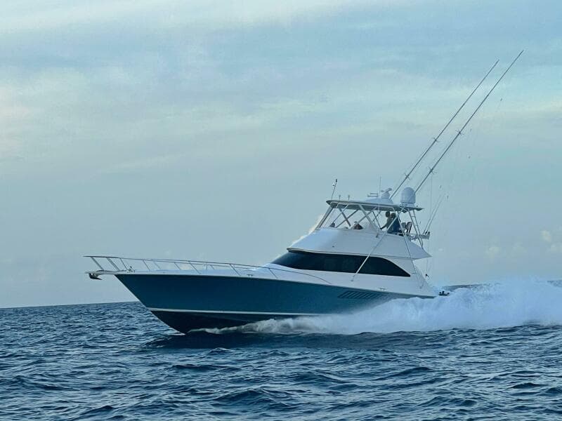 2007 Viking 52 Convertible