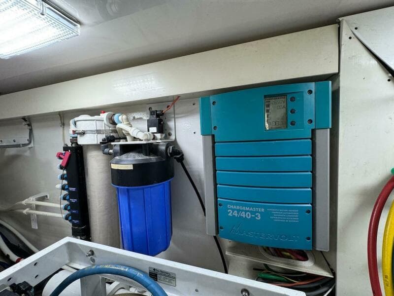 2007 Viking 52 Convertible