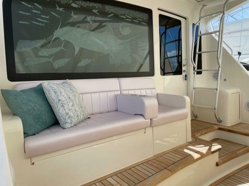 2007 Viking 52 Convertible