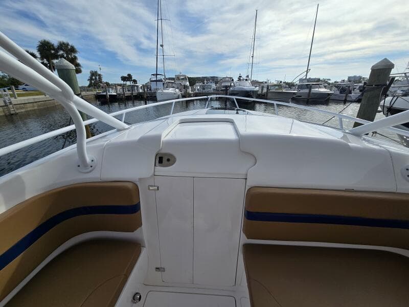 2018 Intrepid 375 Walkaround