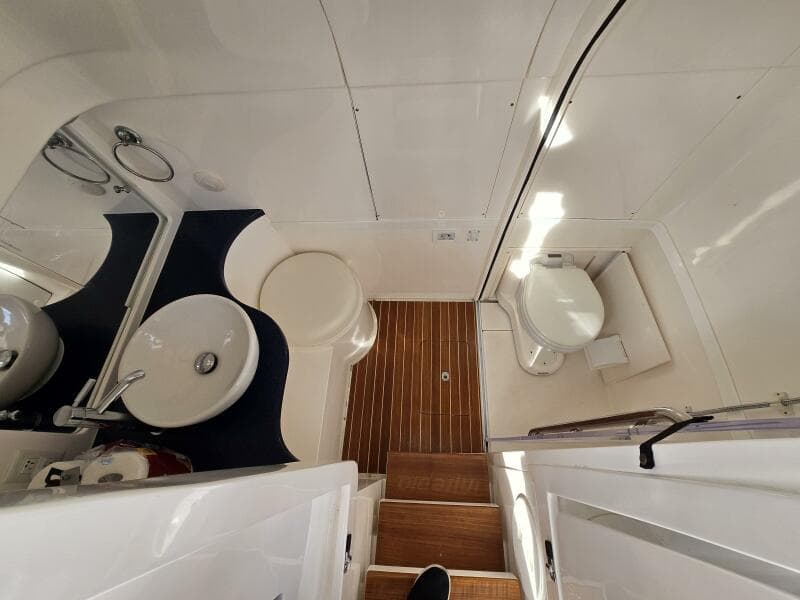 2018 Intrepid 375 Walkaround