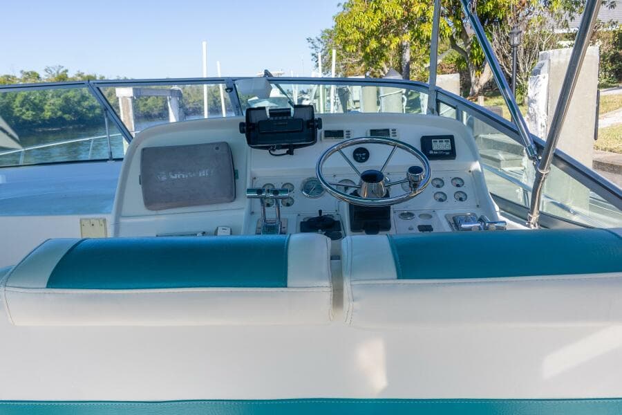 1995 Cruisers ESPRIT 3570