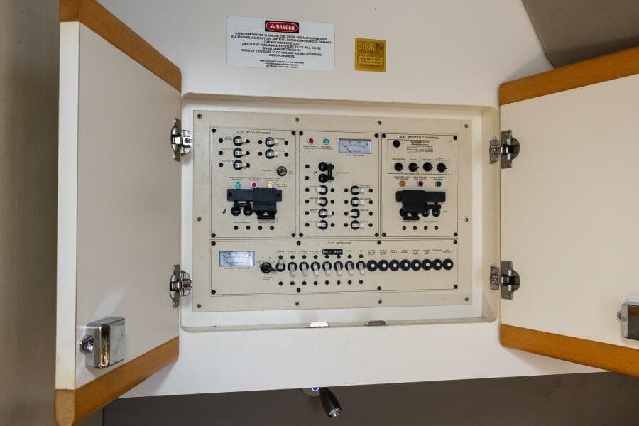 1995 Cruisers ESPRIT 3570