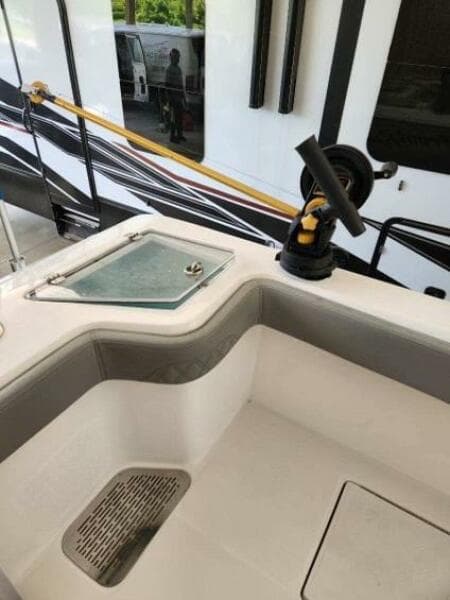 2023 Front Runner 36 CC