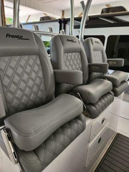 2023 Front Runner 36 CC