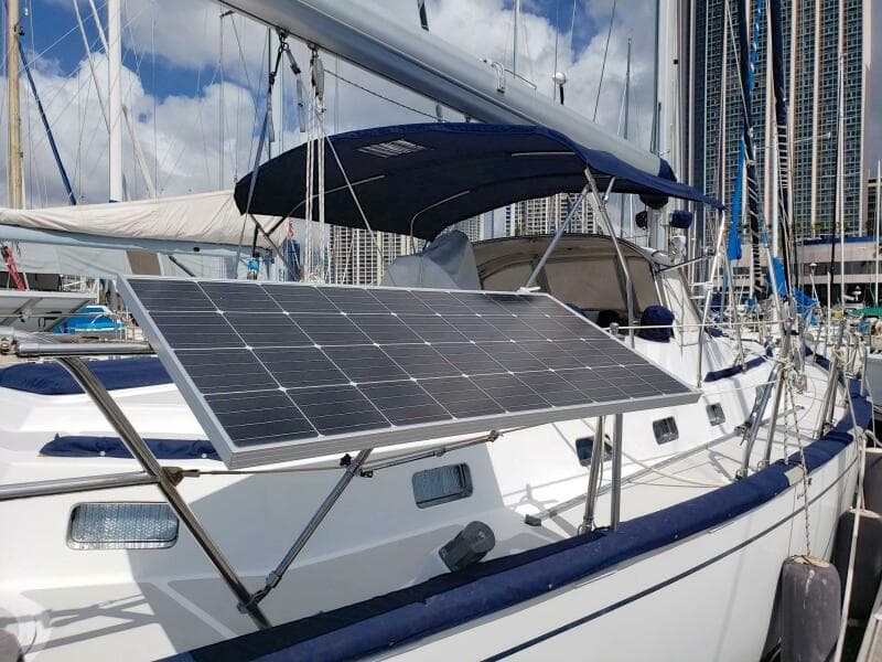 1998 Tayana 48 Center Cockpit