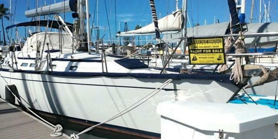 1998 Tayana 48 Center Cockpit