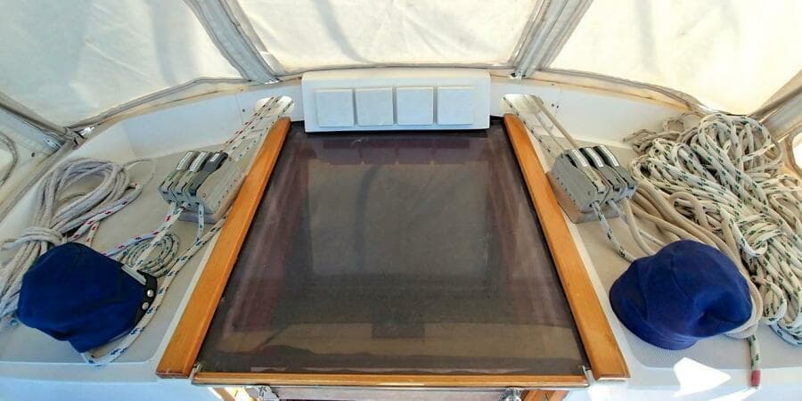 1998 Tayana 48 Center Cockpit