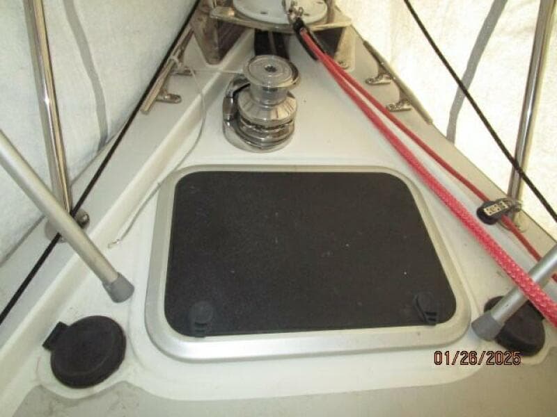 40' Blue Jacket anchor windlass