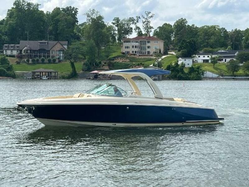 2020 Chris-Craft Launch 31 GT