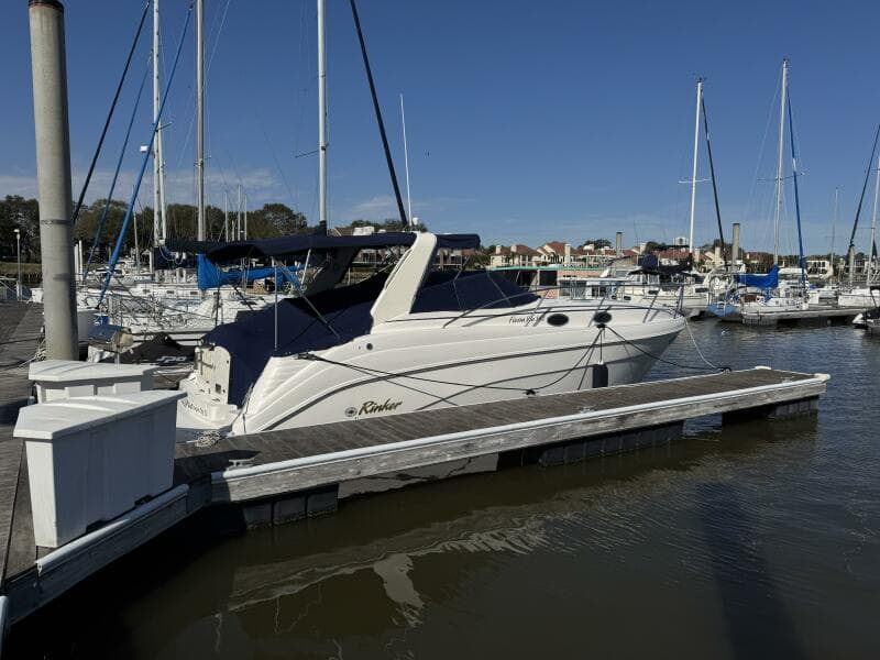 2002 Rinker 342 Fiesta Vee
