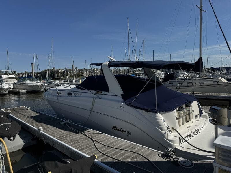 2002 Rinker 342 Fiesta Vee