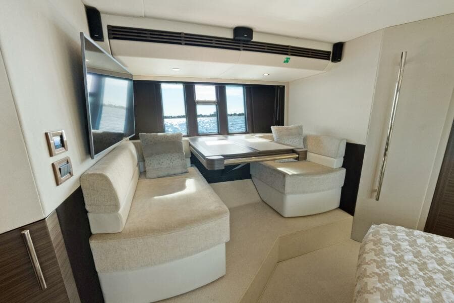 2017 Azimut 60 Flybridge