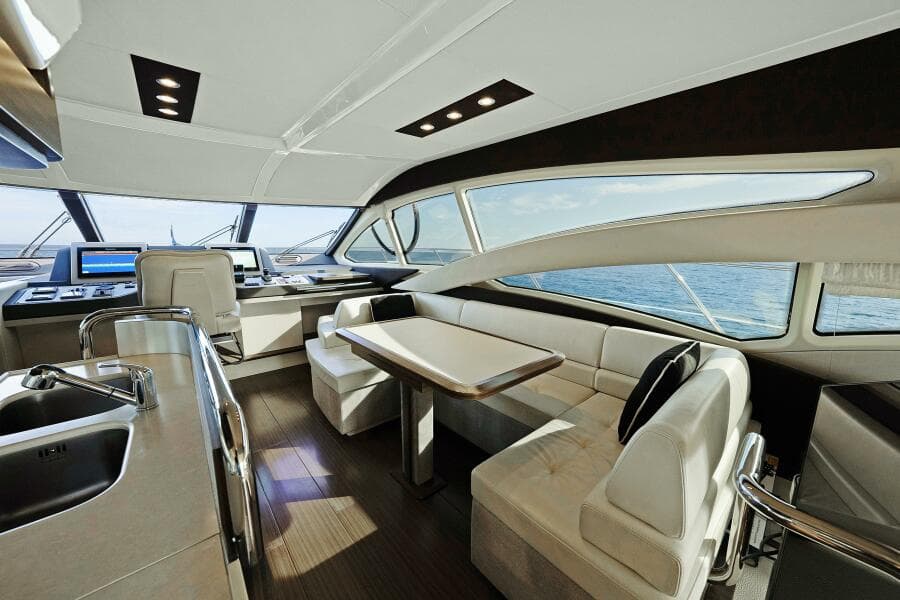 2017 Azimut 60 Flybridge