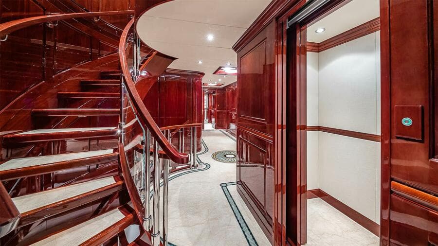 CARTE BLANCHE 161'/49.07 Christensen 2009/2023