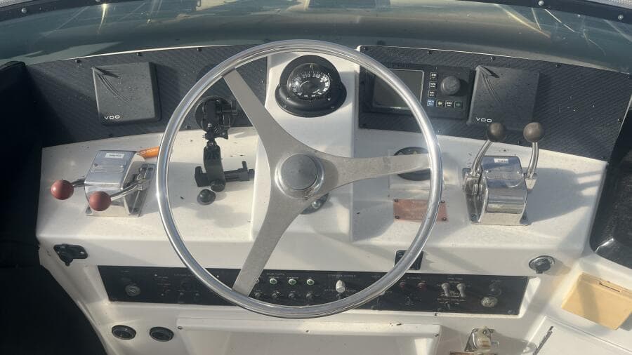 1994 Hatteras Double Cabin