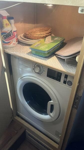 1994 Hatteras Double Cabin