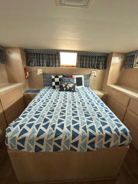 1994 Hatteras Double Cabin