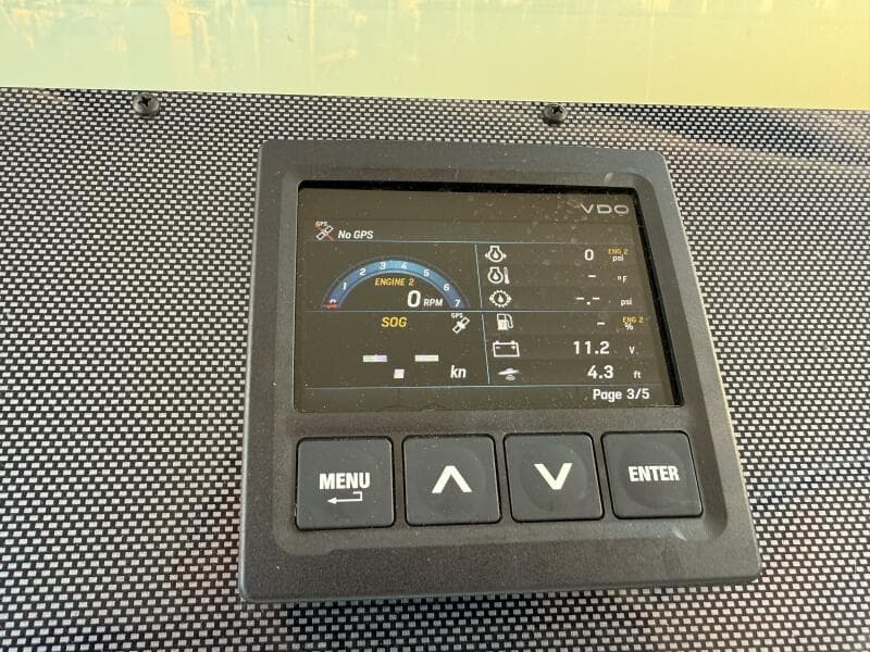 1994 Hatteras Double Cabin