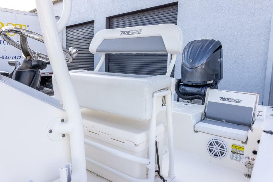 2021 Pathfinder 2400 TRS