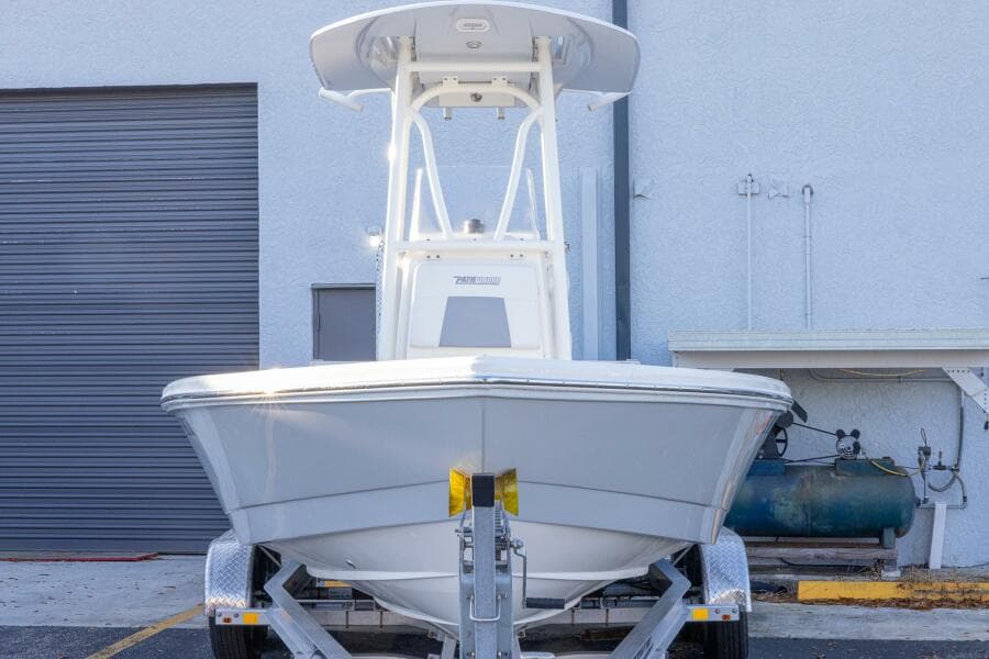 2021 Pathfinder 2400 TRS