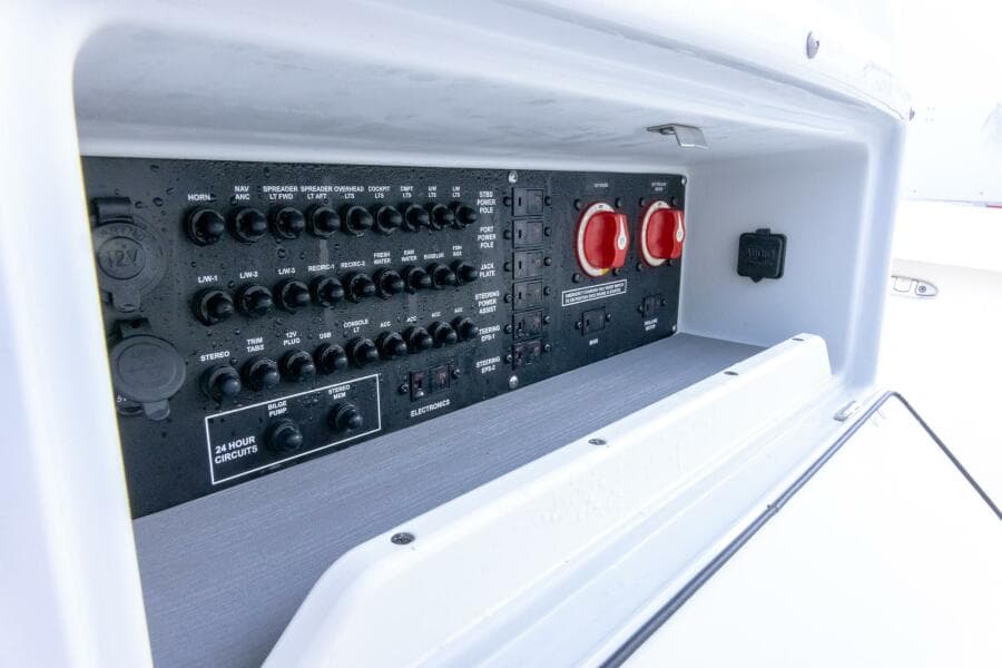 2021 Pathfinder 2400 TRS