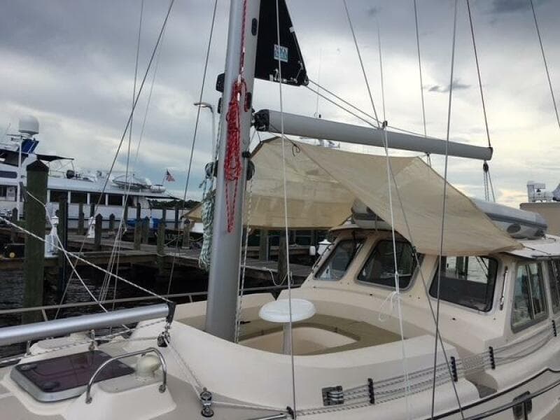 2008 Island Packet SP Cruiser / Motorsailer