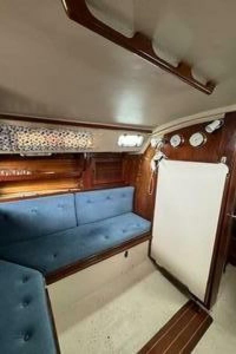 1988 Catalina 30 - Photo 12