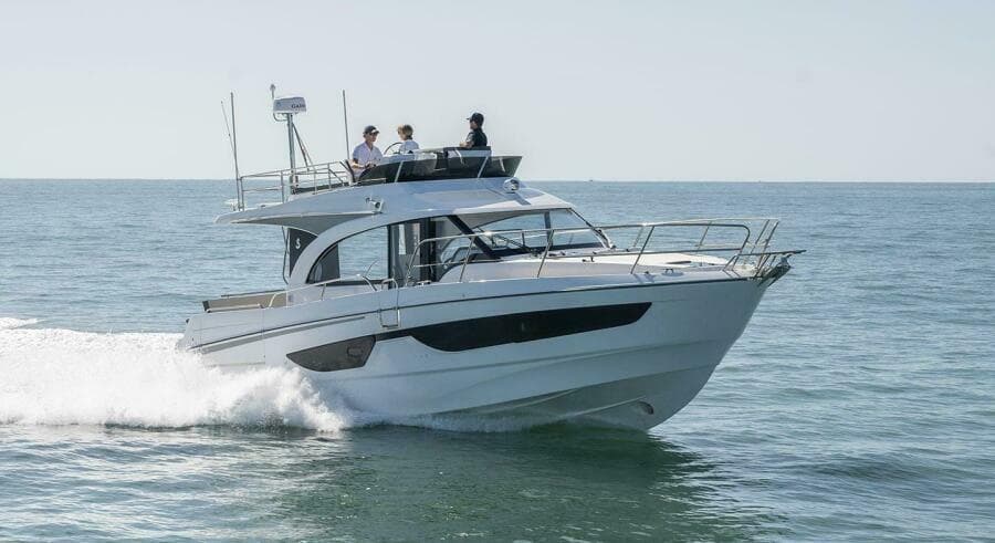 2026 Beneteau Antares 11 Fly