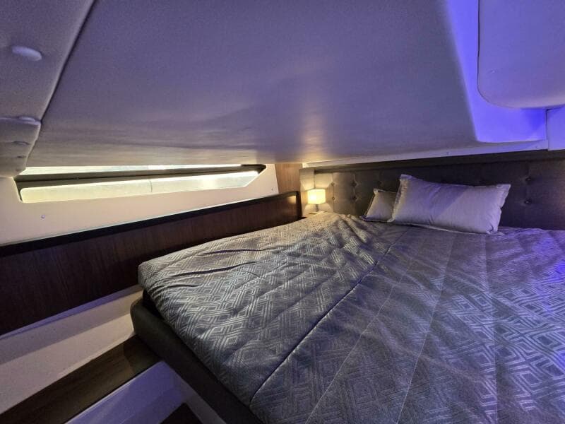 2020 Four Winns V355 Coupe OB