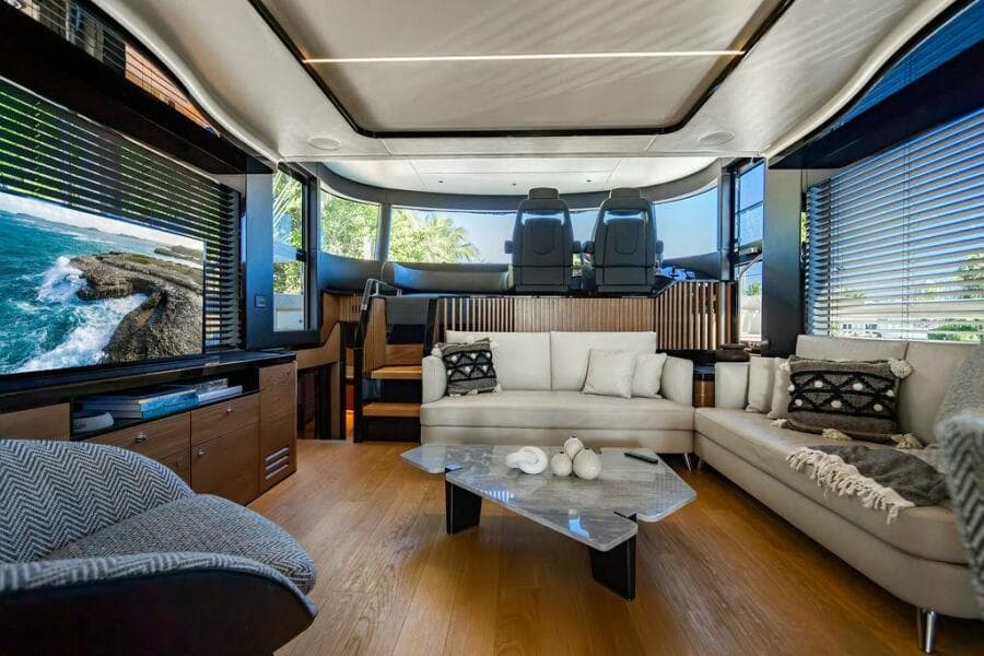 2023 Absolute 64 Navetta