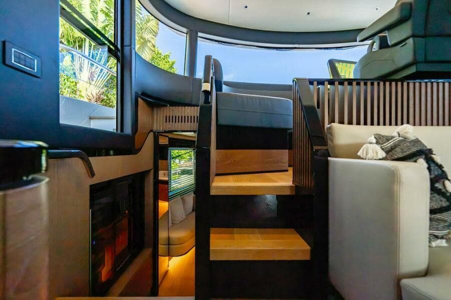 2023 Absolute 64 Navetta