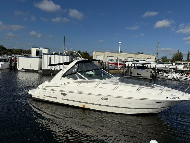 2005 Cruisers Yachts 340 Express - Photo 1