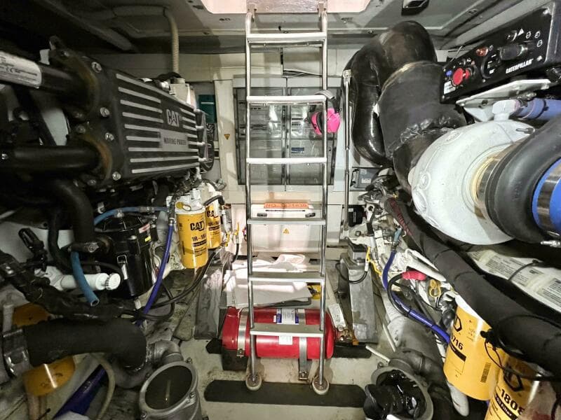2010 Azimut 62S - Photo 49
