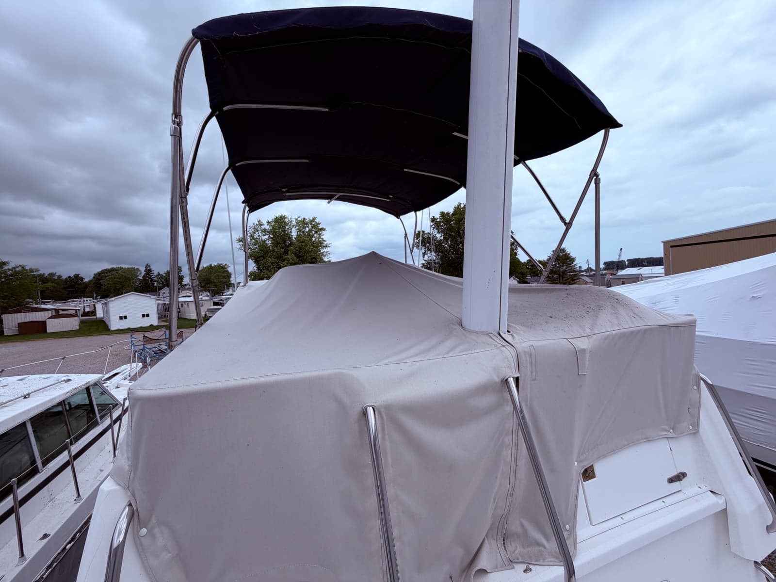 1998 Sabre 36 Fast Trawler - Photo 16