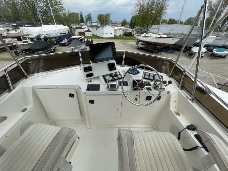 1998 Sabre 36 Fast Trawler - Photo 17
