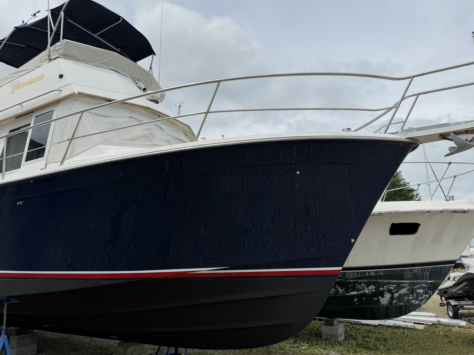 1998 Sabre 36 Fast Trawler - Photo 3